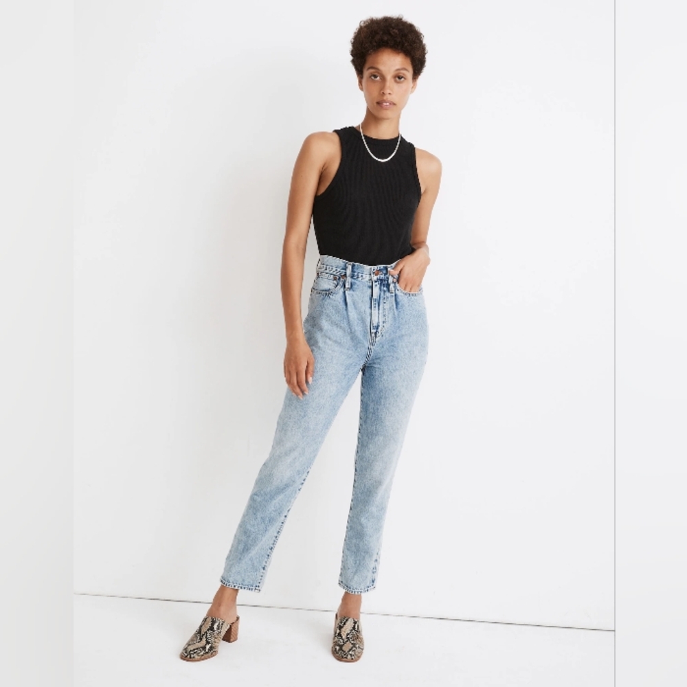 Madewell Pleated Momjean In Phair Wash